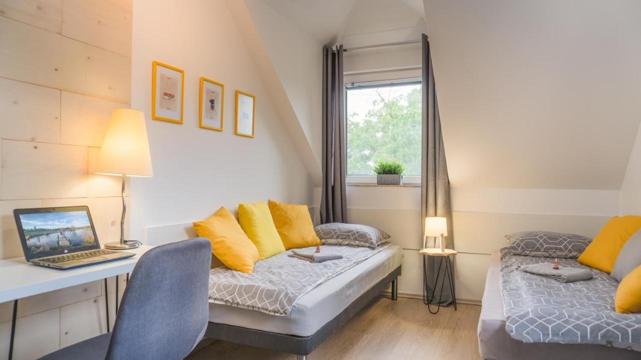 Luxury Studio 24 Győr Exterior foto