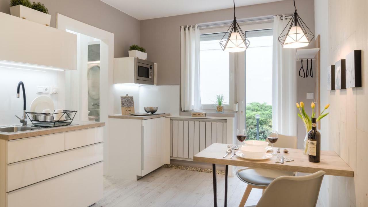 Luxury Studio 24 Győr Exterior foto