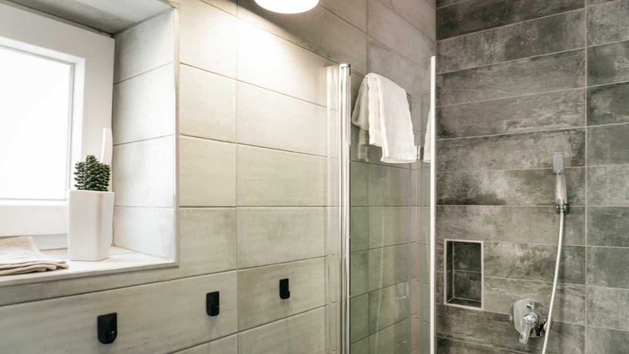 Luxury Studio 24 Győr Exterior foto